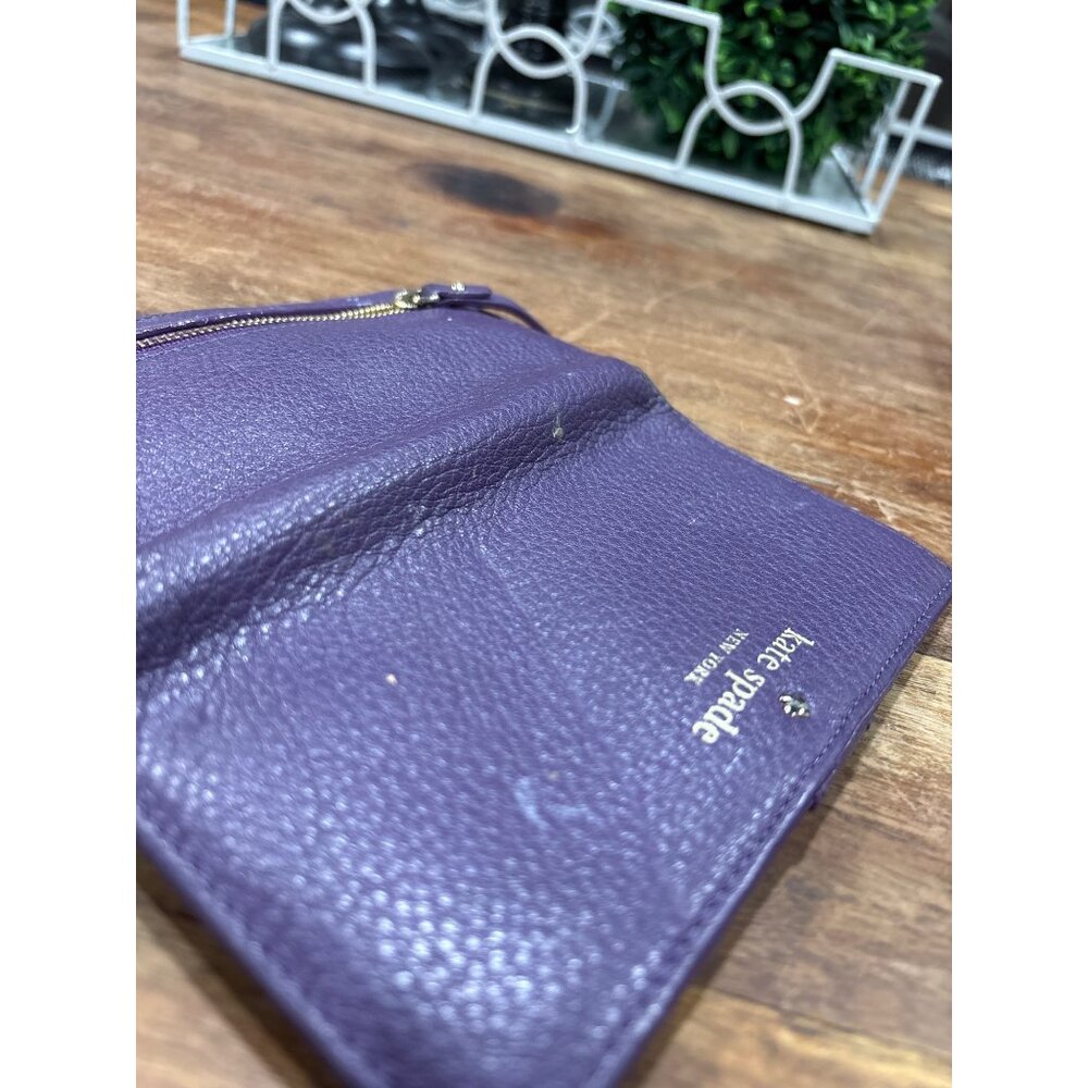 Kate Spade New York Purple Leather Wallet With Zip Pocket & Card Slots - Picture 6 of 8